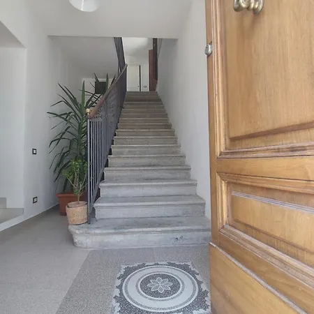 Dimora Al Colle Nocleg ze śniadaniem 3*