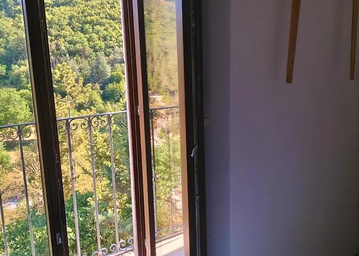 Dimora Al Colle Bed and Breakfast Caporciano