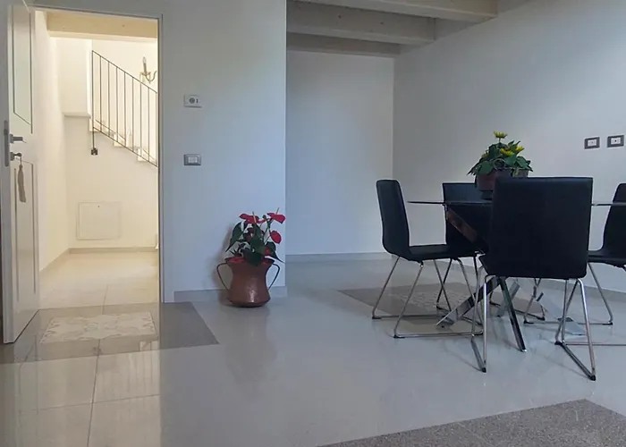 Dimora Al Colle Bed and Breakfast