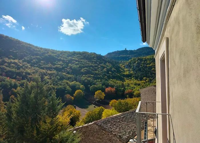 Oda ve Kahvaltı Dimora Al Colle 3*