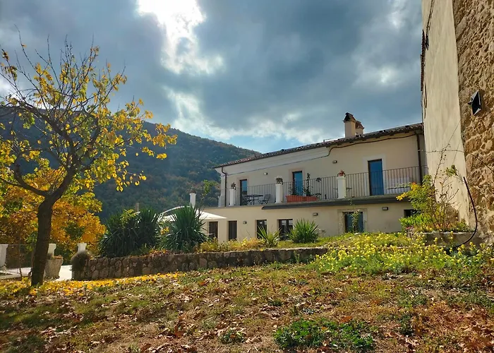 Dimora Al Colle Bed and Breakfast Caporciano
